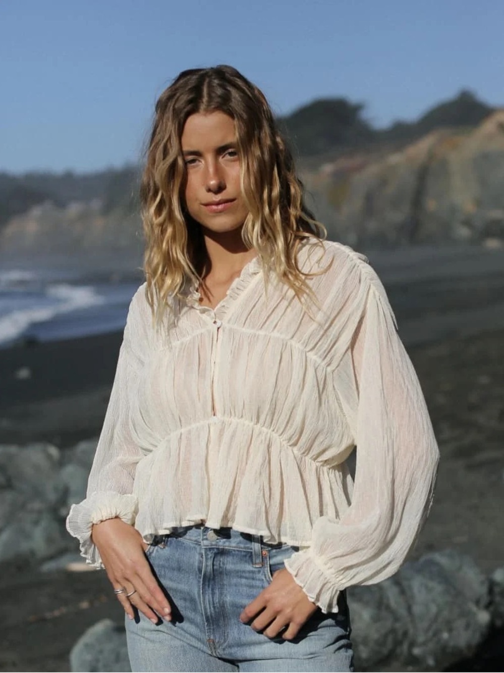 NWT Rumored Cambridge Top - Small